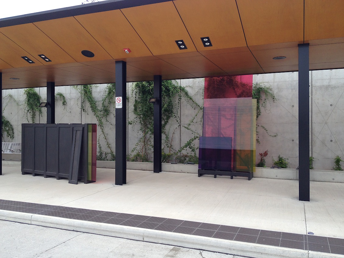 Building Colour, Mississauga MiWay, Dixie station