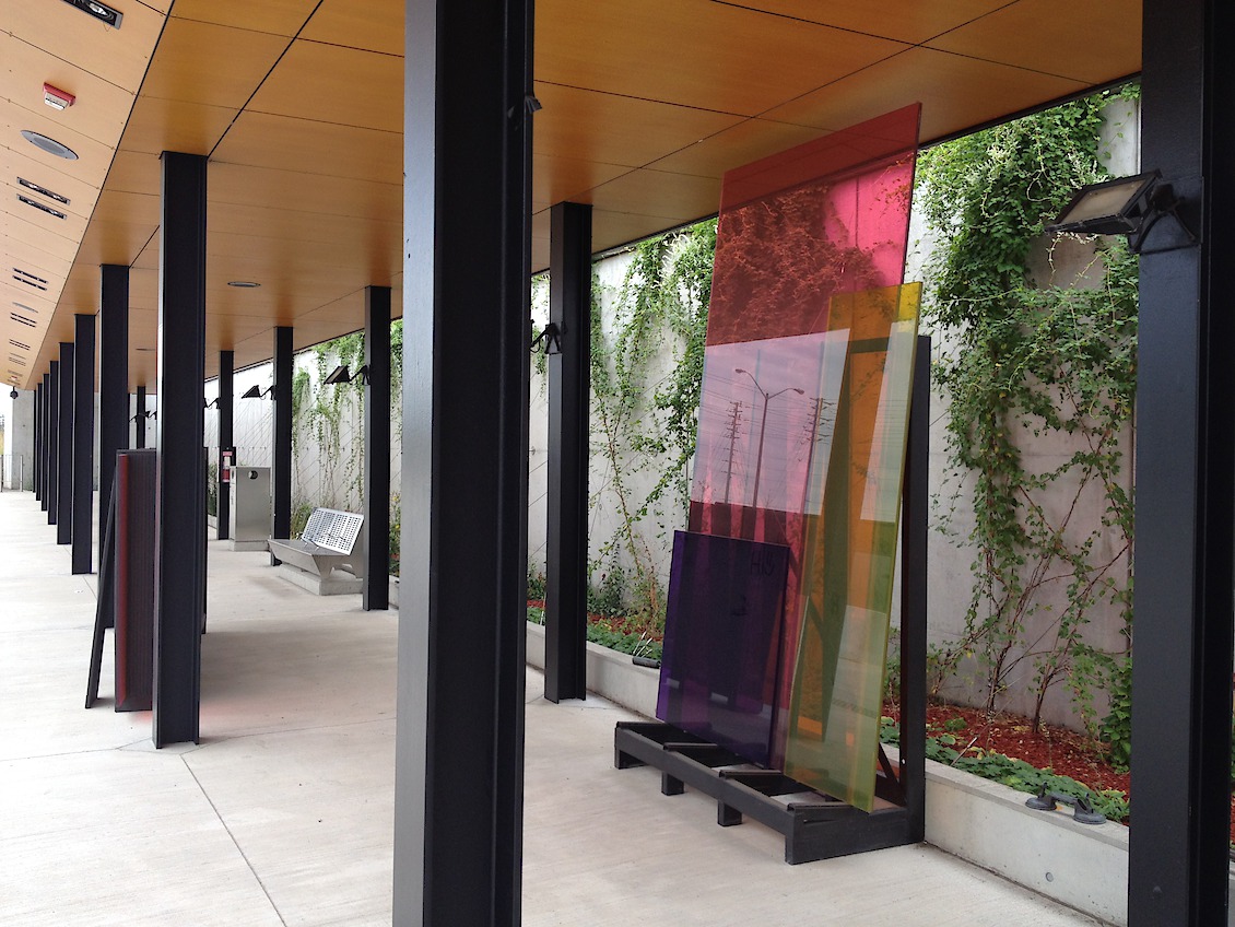 Building Colour, Mississauga MiWay, Dixie station
