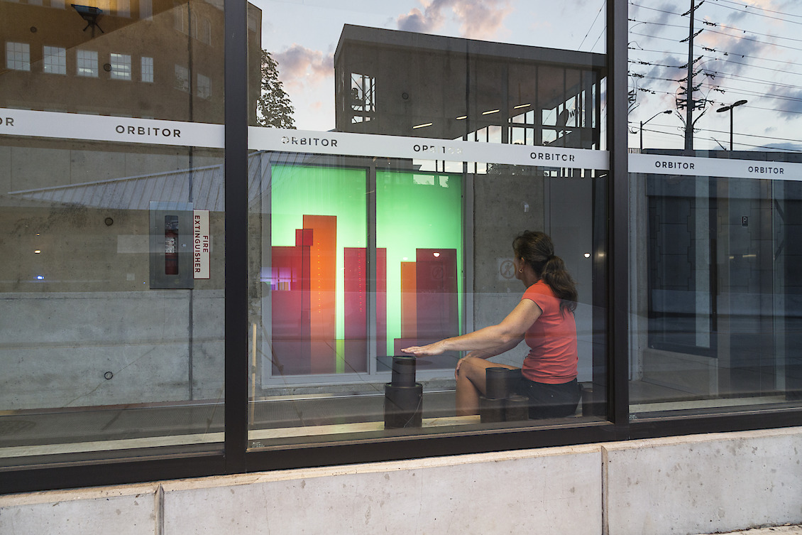 Building Colour, Mississauga MiWay, Orbitor station