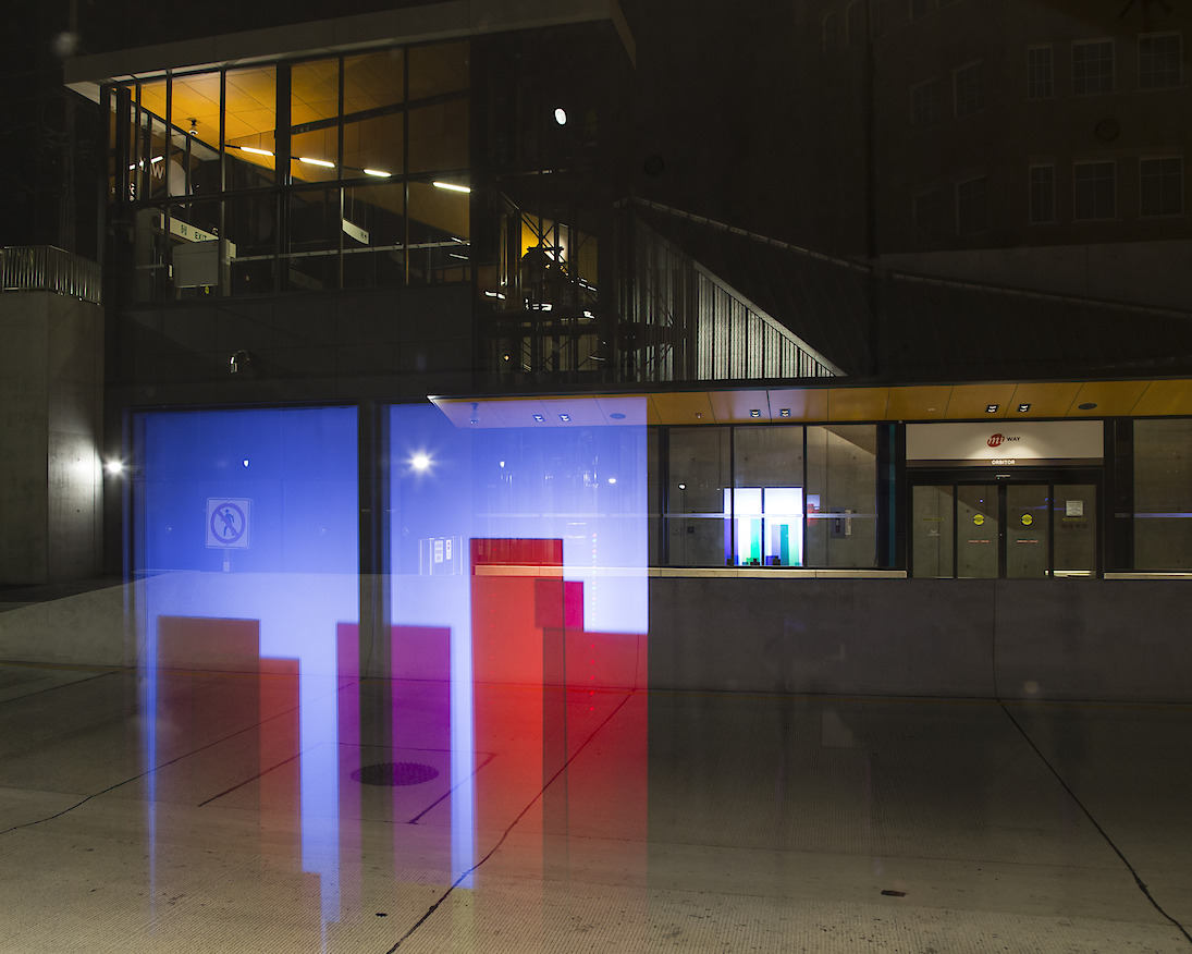 Building Colour, Mississauga MiWay, Orbitor station