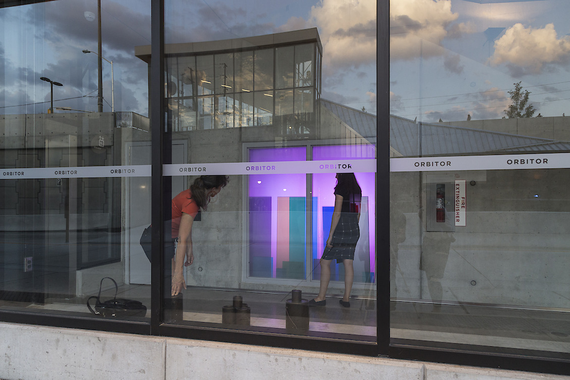 Building Colour, Mississauga MiWay, Orbitor station
