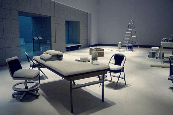 First Snow, Tokyo, 1999, interior view