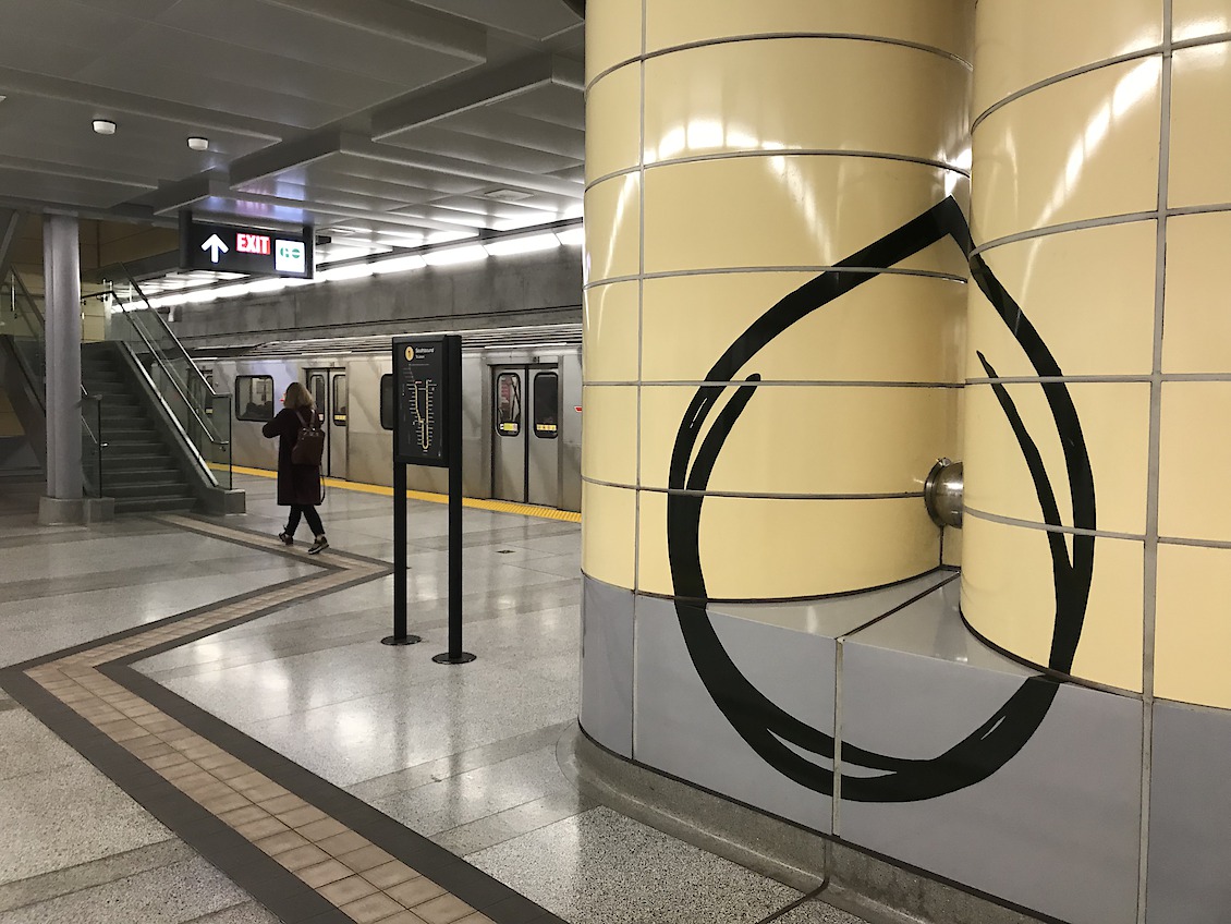 SPIN, Downsview Park Station, platform