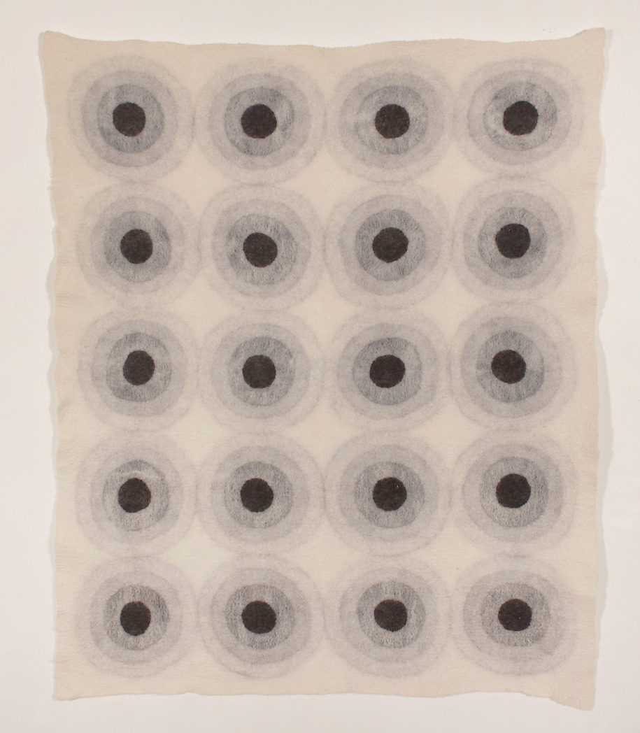 Eva Hesse Sampler, 2016