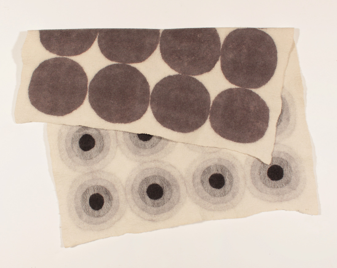 Eva Hess Sampler, 2016