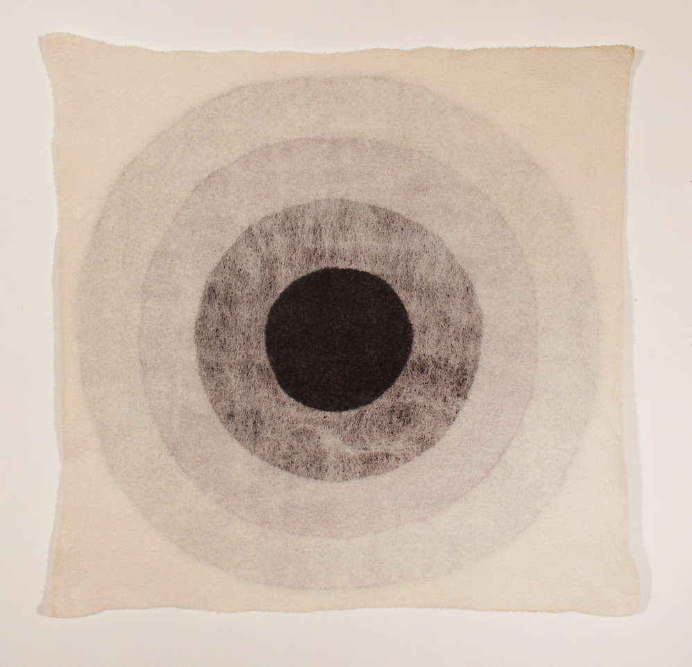 Eva Hesse Large Sampler, 2016